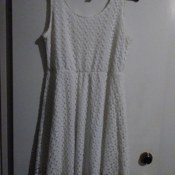 Sirenlily dress n good condition - Picture 2 of 6